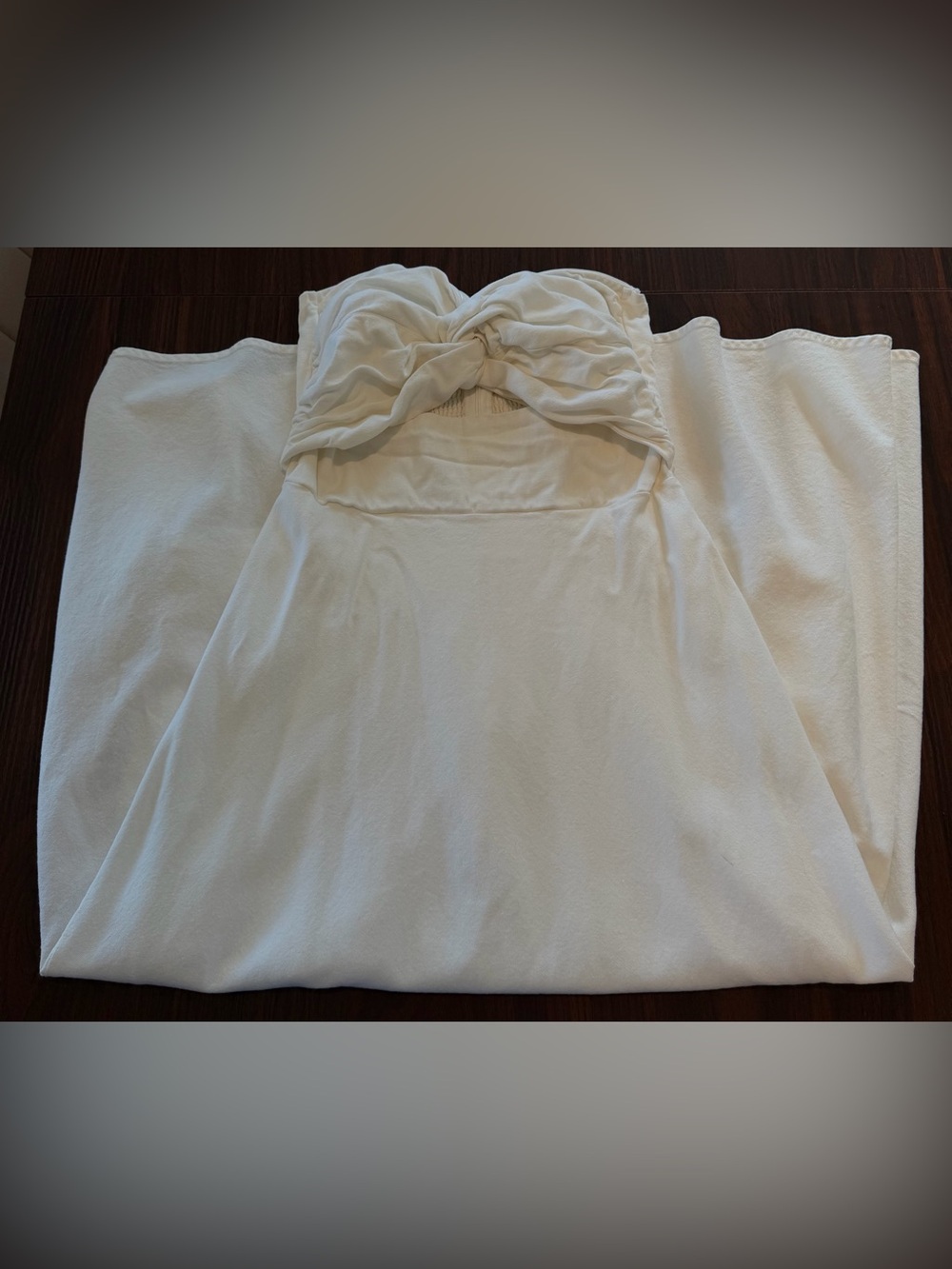 Size 8 Petal & Pup Ivory Strapless Twist-Front Dress
